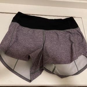 Lululemon size 4
